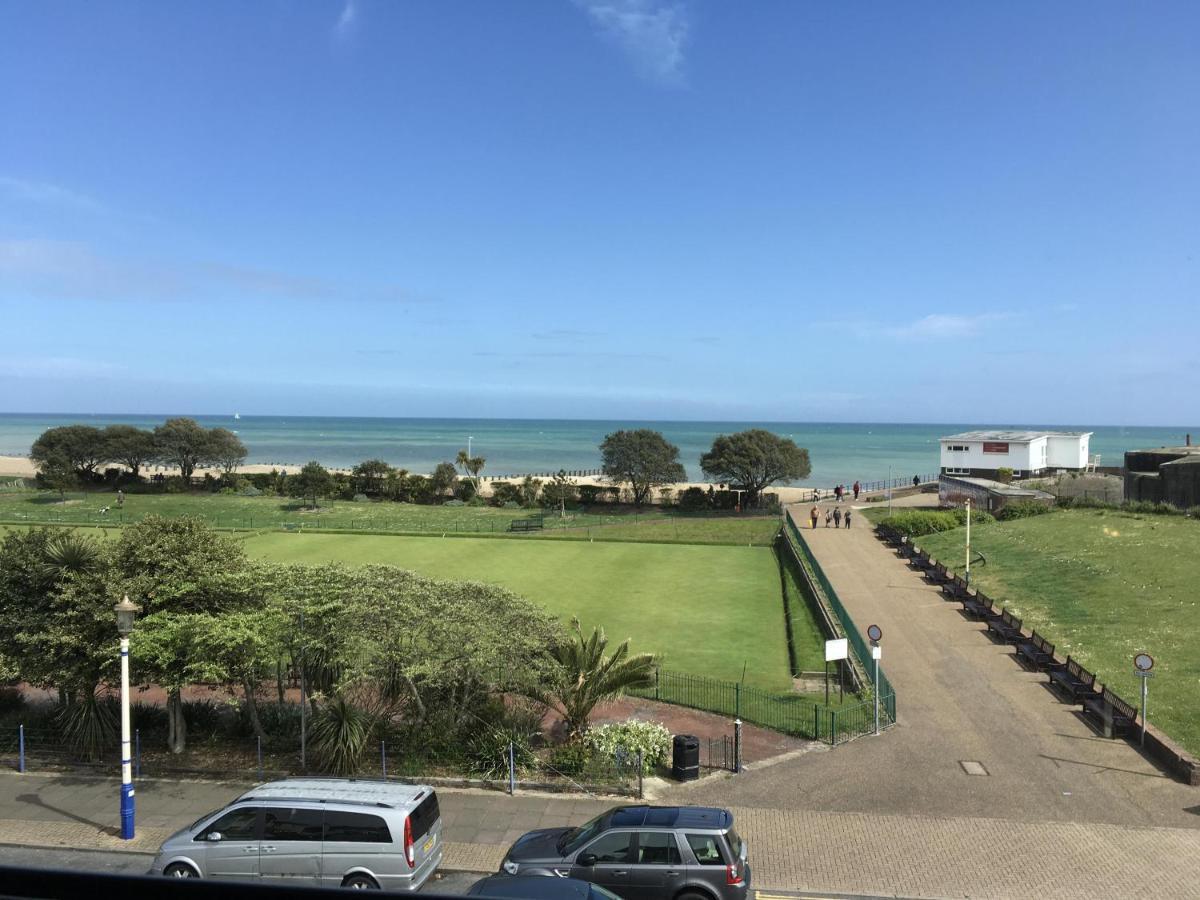 Devonia Express Hotel Eastbourne Ngoại thất bức ảnh