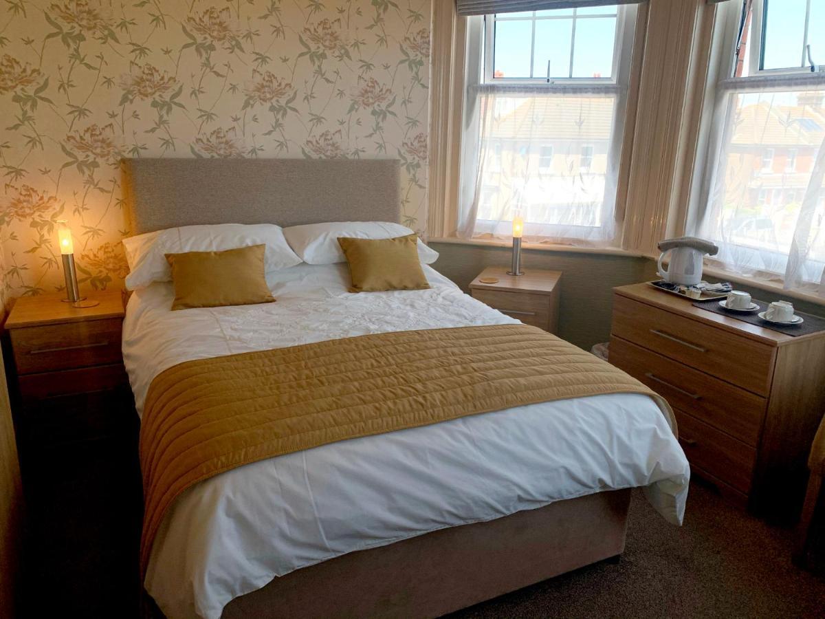 Devonia Express Hotel Eastbourne Ngoại thất bức ảnh