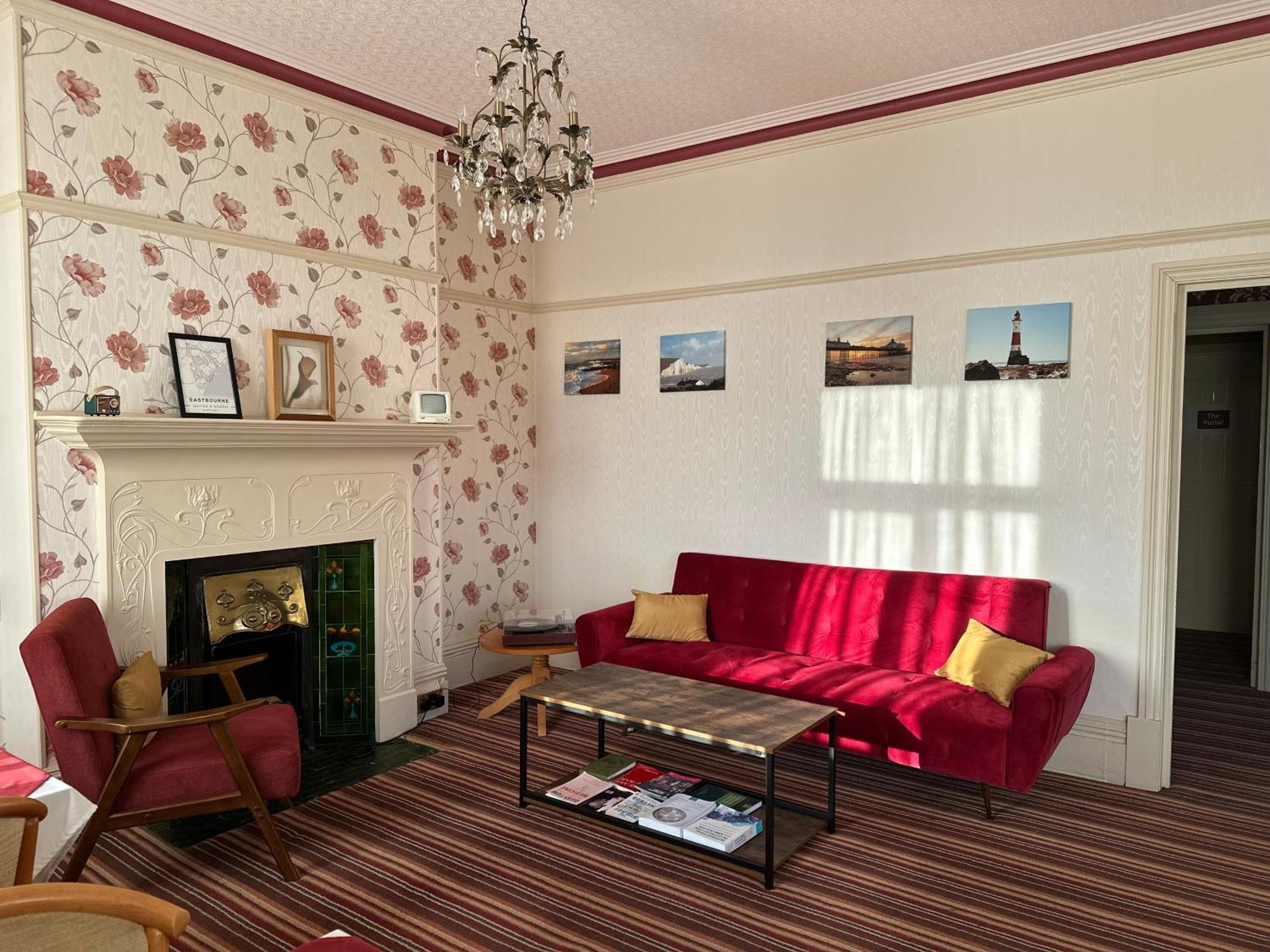 Devonia Express Hotel Eastbourne Ngoại thất bức ảnh