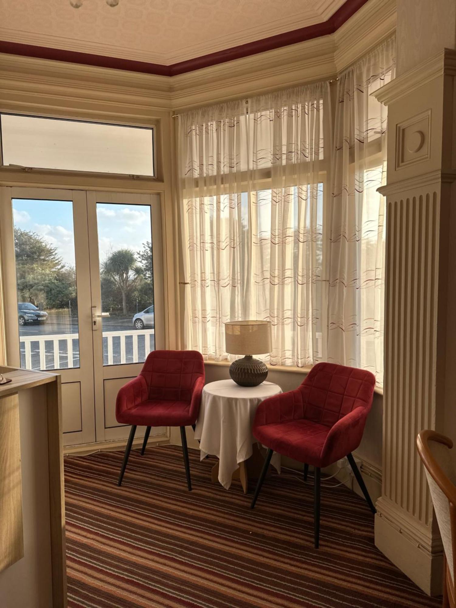 Devonia Express Hotel Eastbourne Ngoại thất bức ảnh