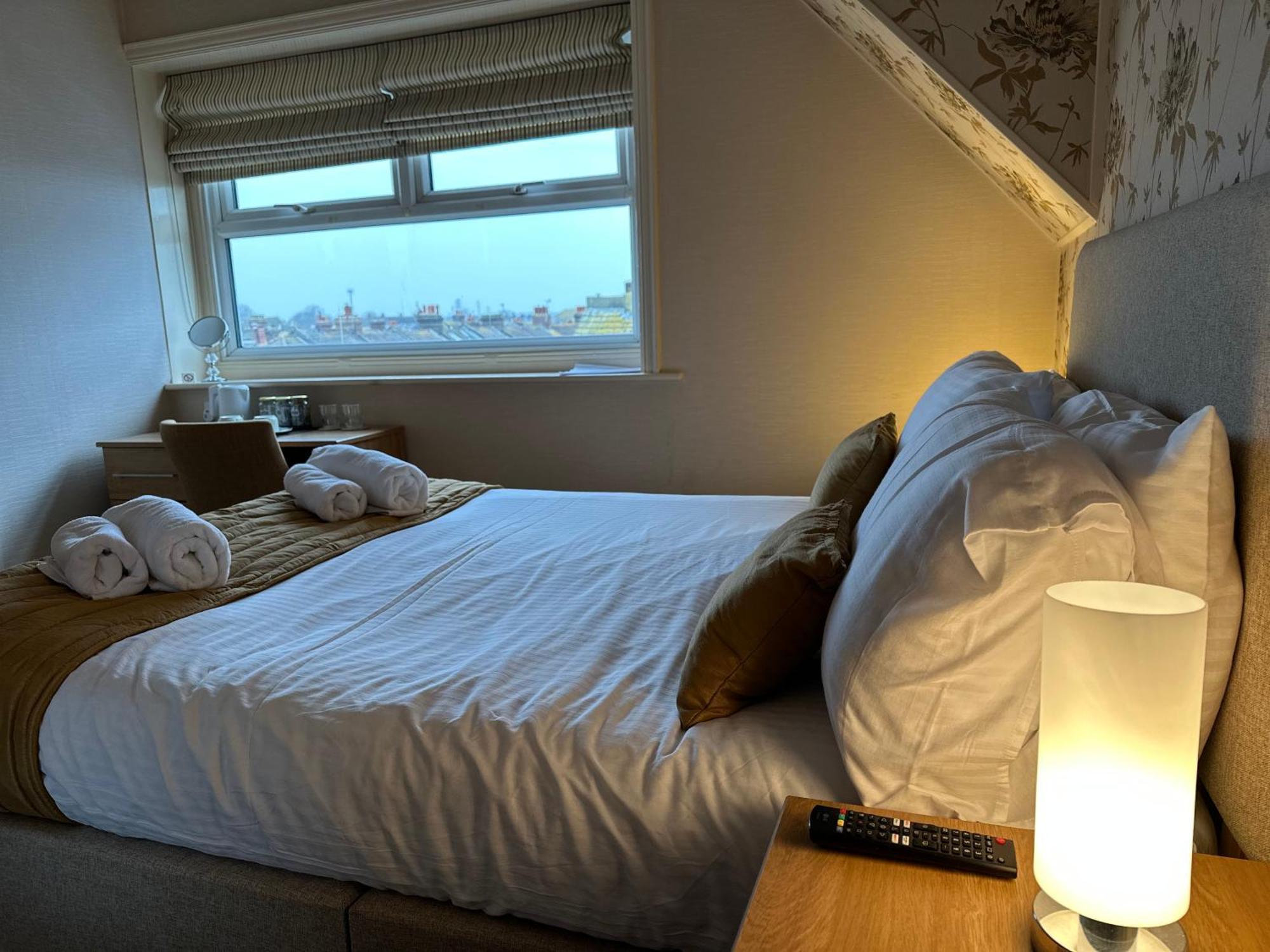 Devonia Express Hotel Eastbourne Phòng bức ảnh
