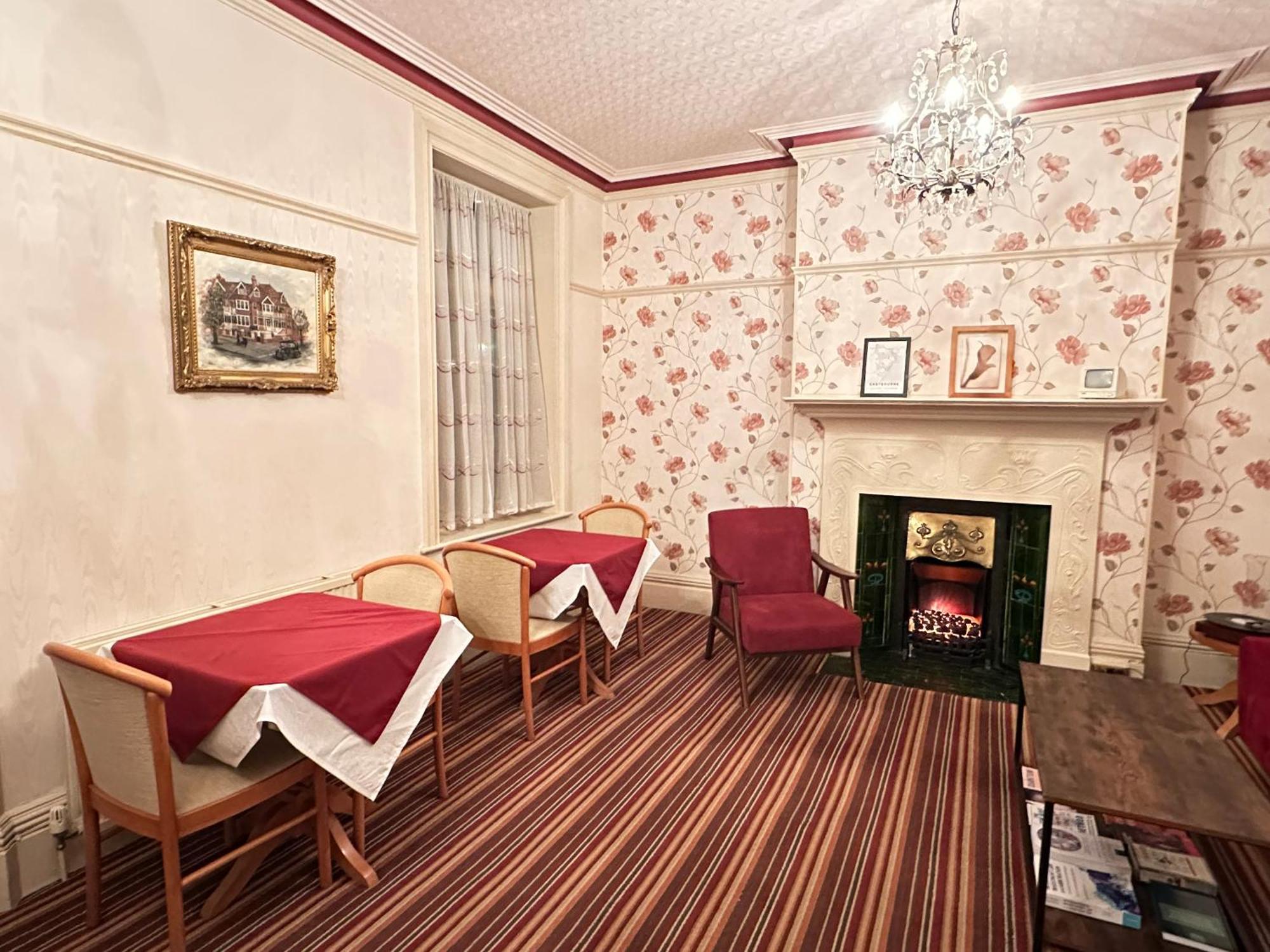 Devonia Express Hotel Eastbourne Ngoại thất bức ảnh